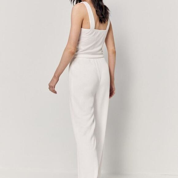 High Rise Rib Knit Wide Leg Sweatpants - Picture 3 of 4